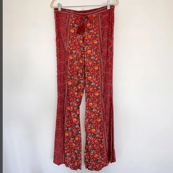 Tulle and Batiste Jamawar Rose Flair Pant - Picture 3 of 4